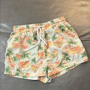 Forever 21 Tropical Print women’s swim Shorts. Size L